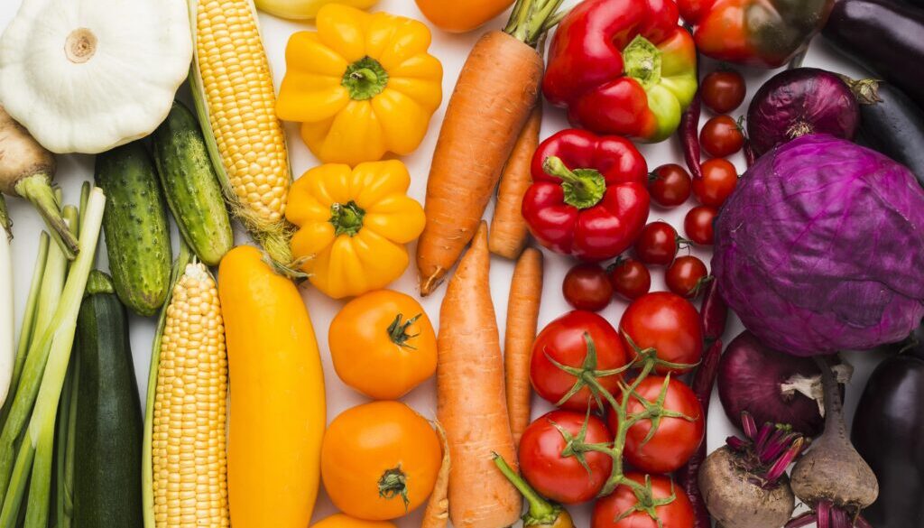 flat-lay-colourful-composition-vegetables